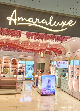 Cosmetic Store